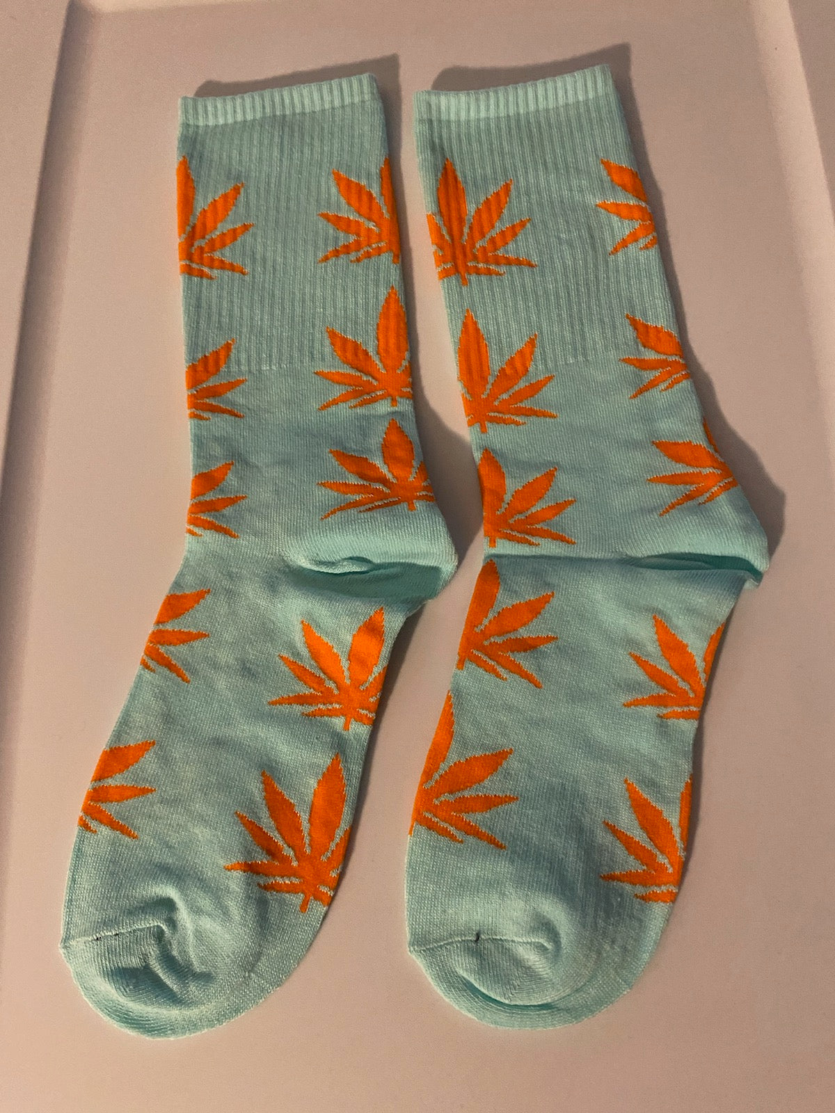 Mint/Orange Cannabis