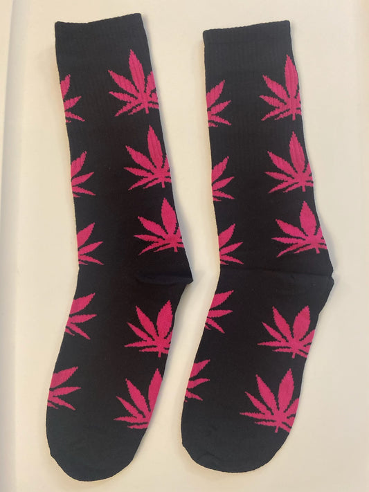 Black/Pink Cannabis